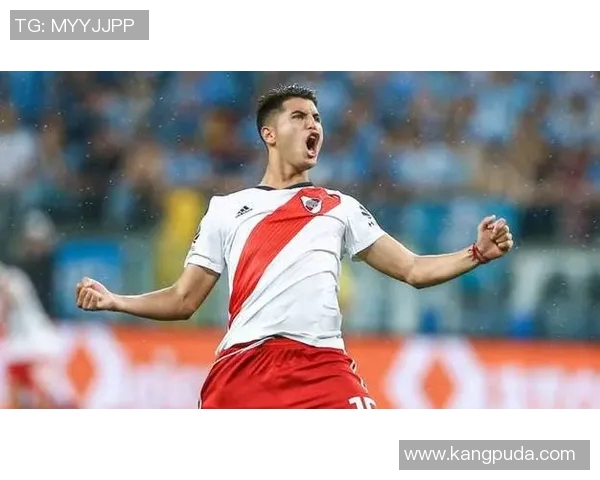 勒沃库森官方宣布与核心球员续约！